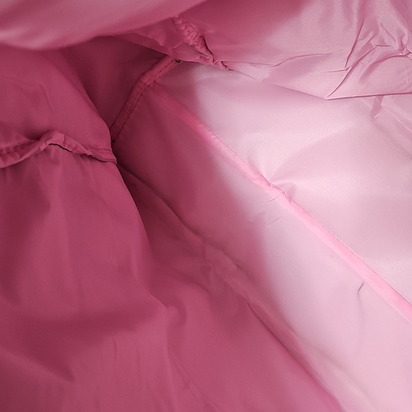 NWT Victoria's Secret Pink and Black Travel Bag with Graphic Design - Picture 4 of 8